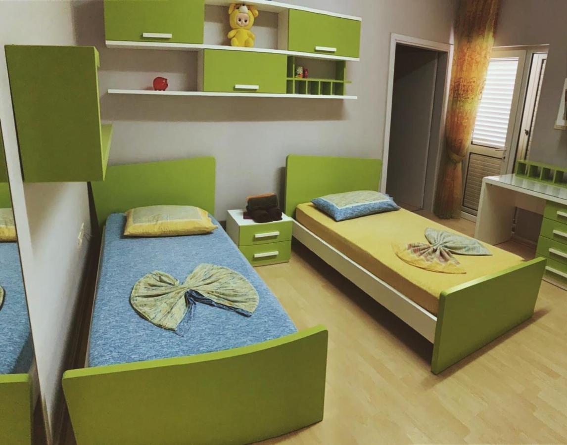 Toti Apartments ติรานา ภายนอก รูปภาพ